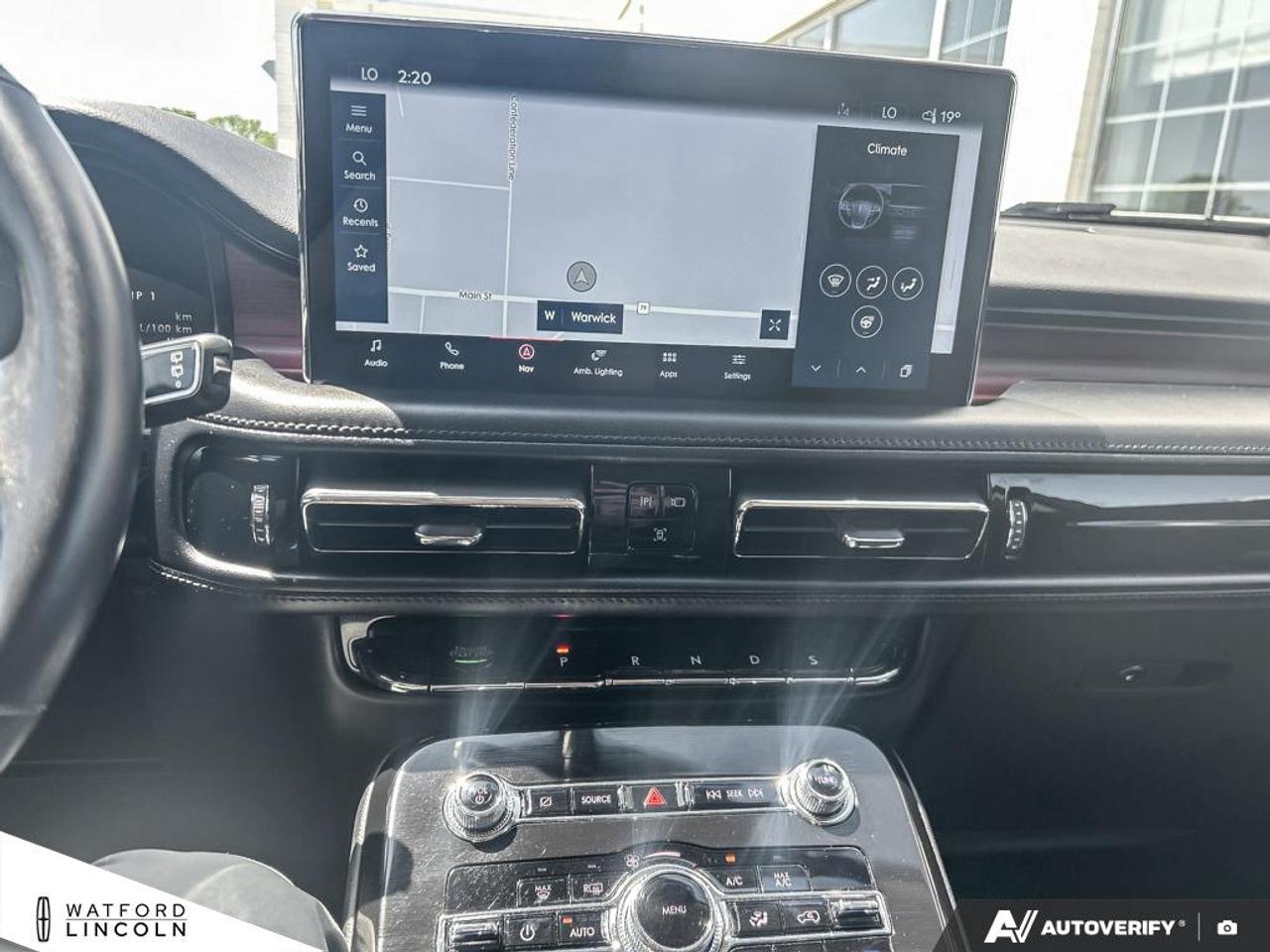 2022 Lincoln Nautilus Reserve AWD Photo