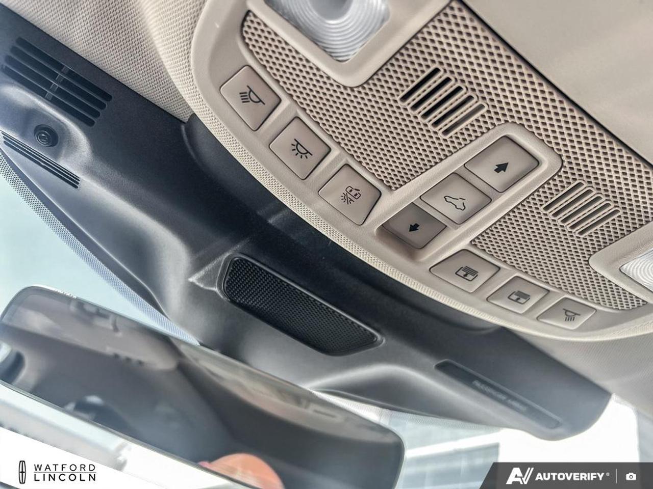 2022 Lincoln Nautilus Reserve AWD Photo