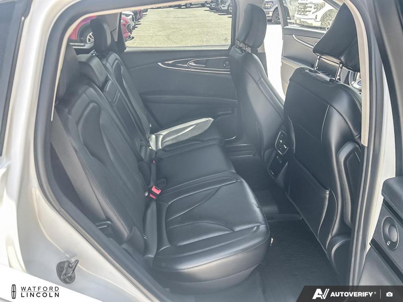 2022 Lincoln Nautilus Reserve AWD Photo