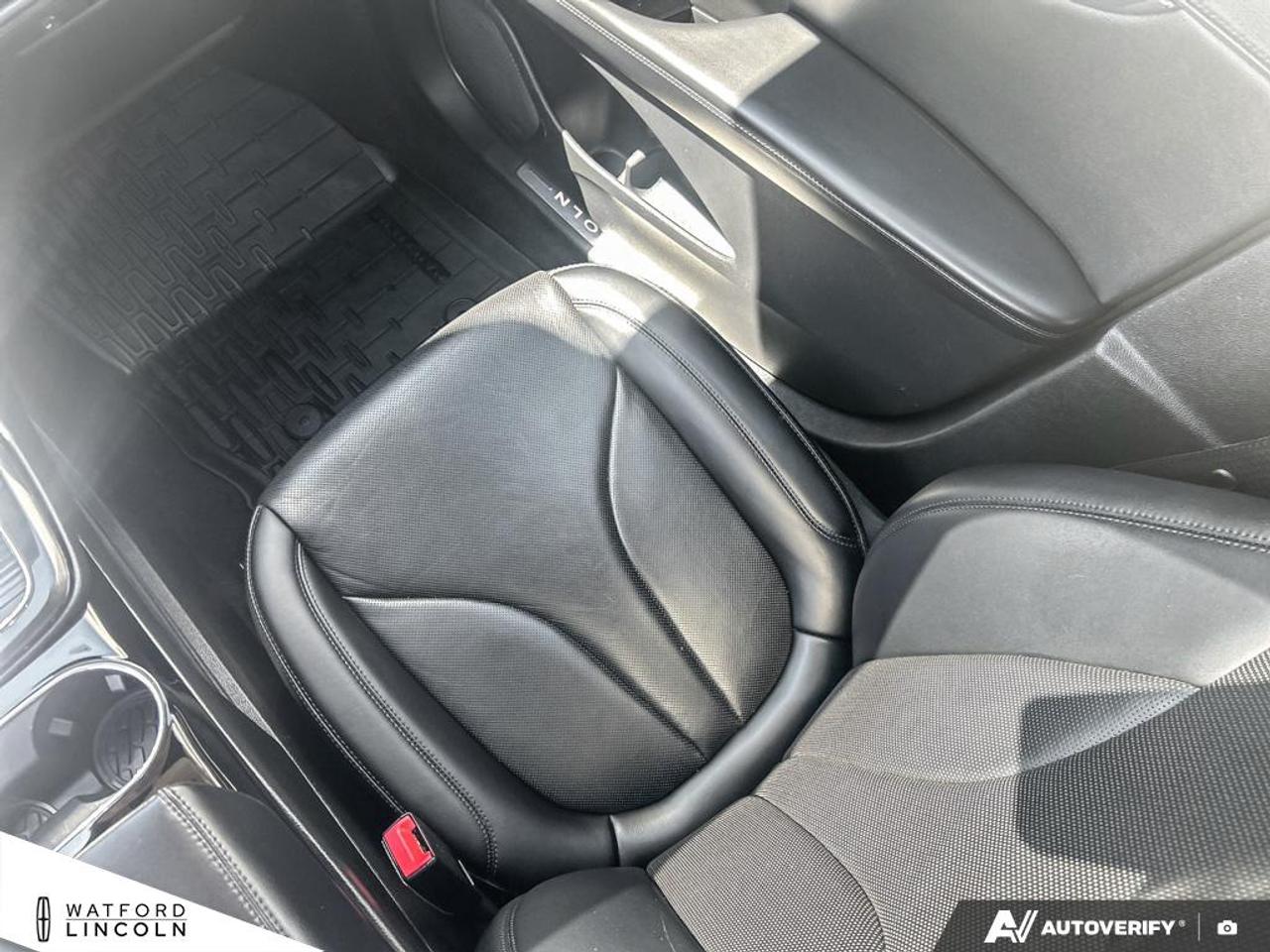 2022 Lincoln Nautilus Reserve AWD Photo