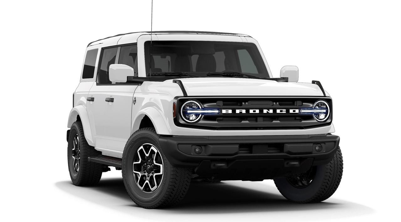 2026 Ford Bronco Outer Banks Photo2
