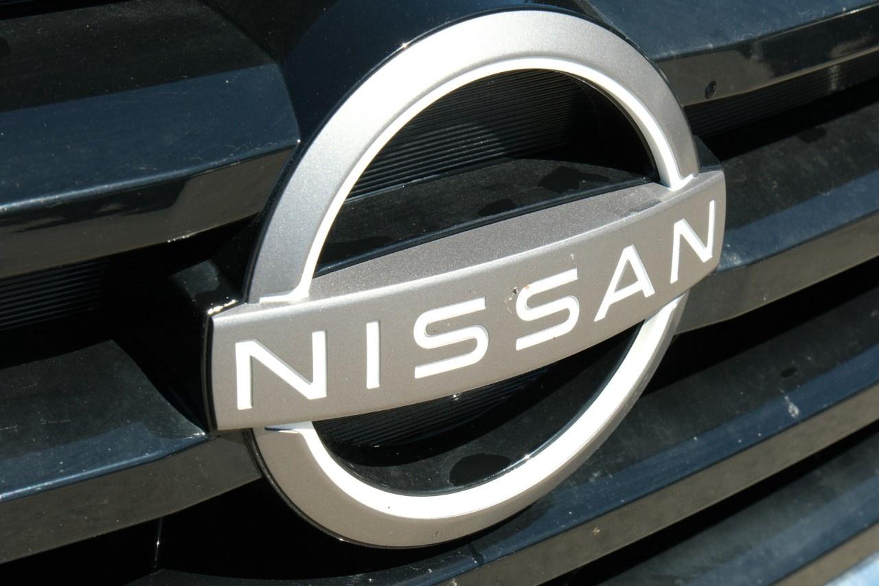 2023 Nissan Pathfinder SL 4WD Photo
