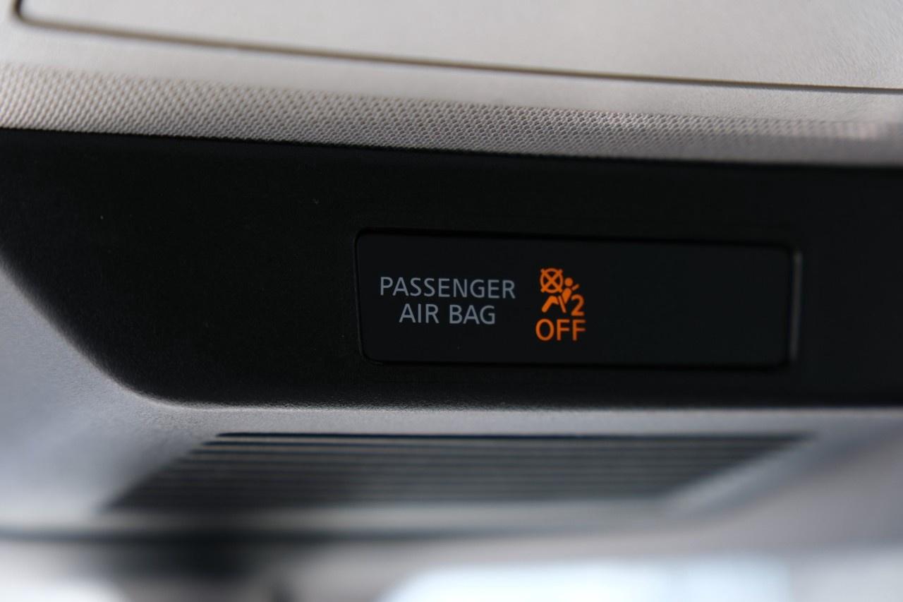 2023 Nissan Pathfinder SL 4WD Photo