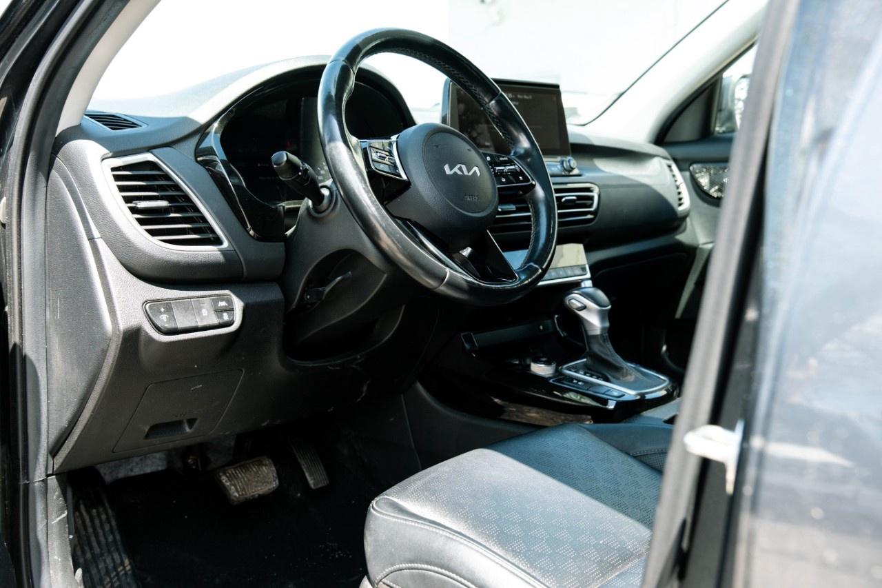 2023 Kia Seltos EX PREMIUM AWD Photo