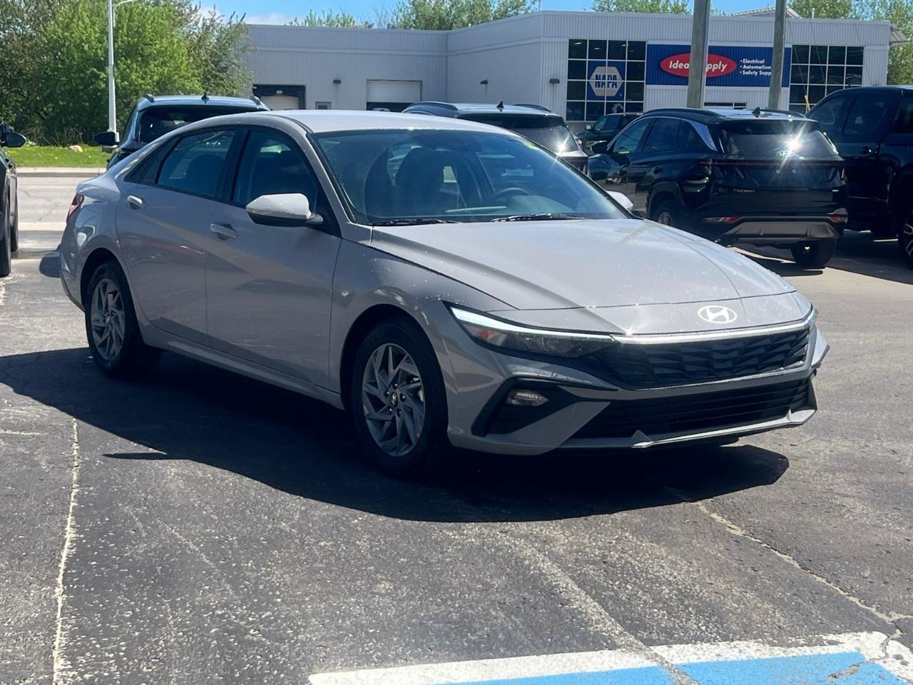 2026 Hyundai Elantra Preferred IVT Photo
