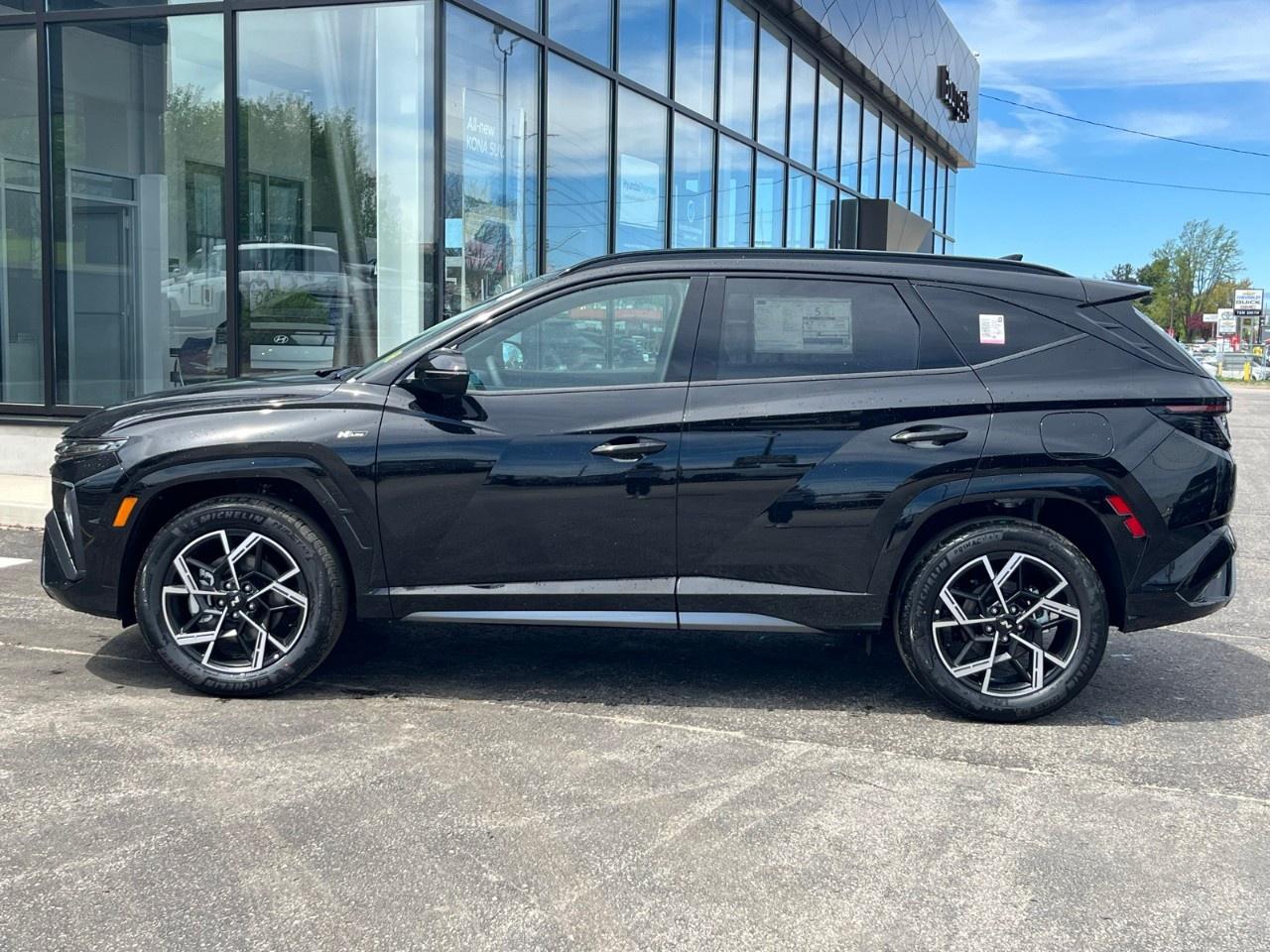 2026 Hyundai Tucson Hybrid N-Line AWD Photo2