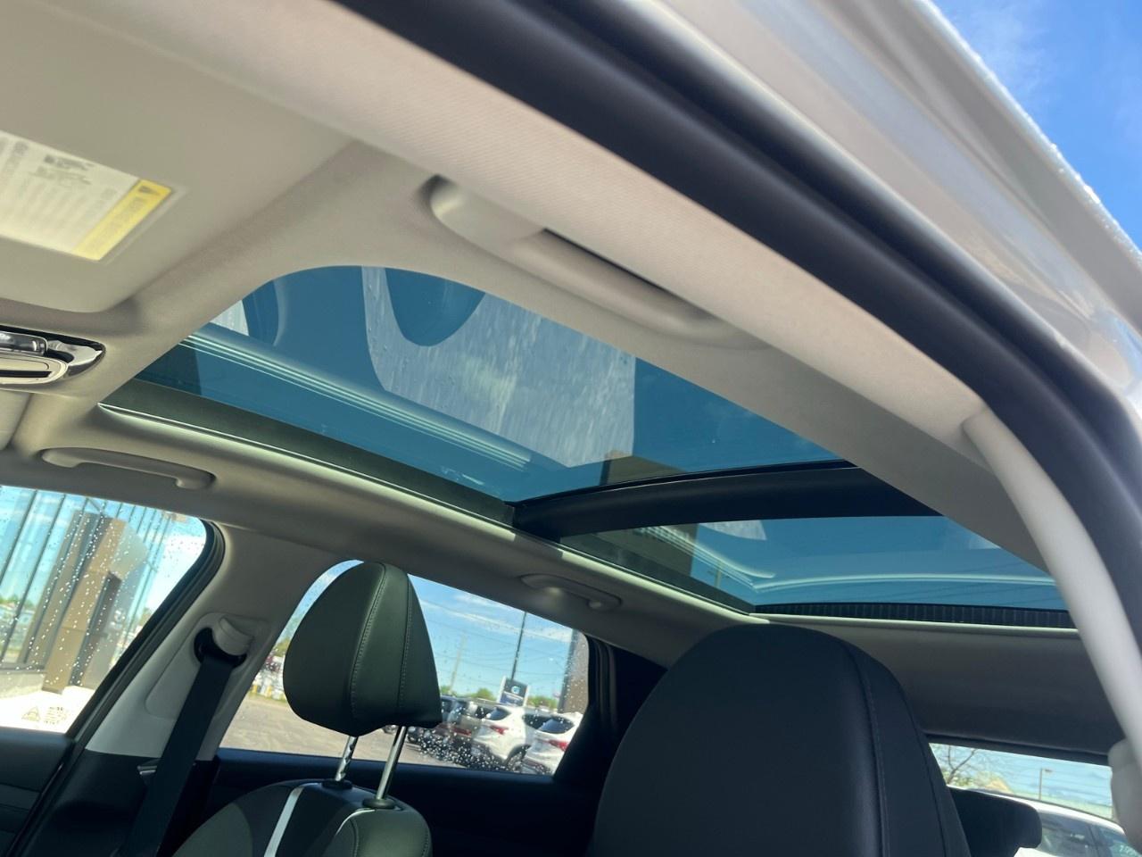 2026 Hyundai Tucson Hybrid Ultimate AWD Photo