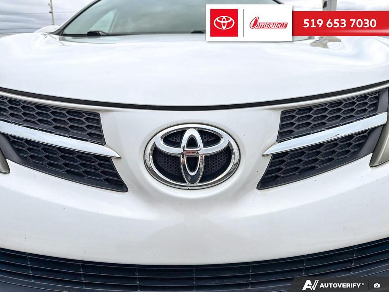 2015 Toyota RAV4 XLE Photo