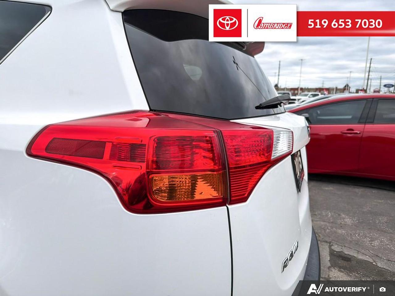 2015 Toyota RAV4 XLE Photo