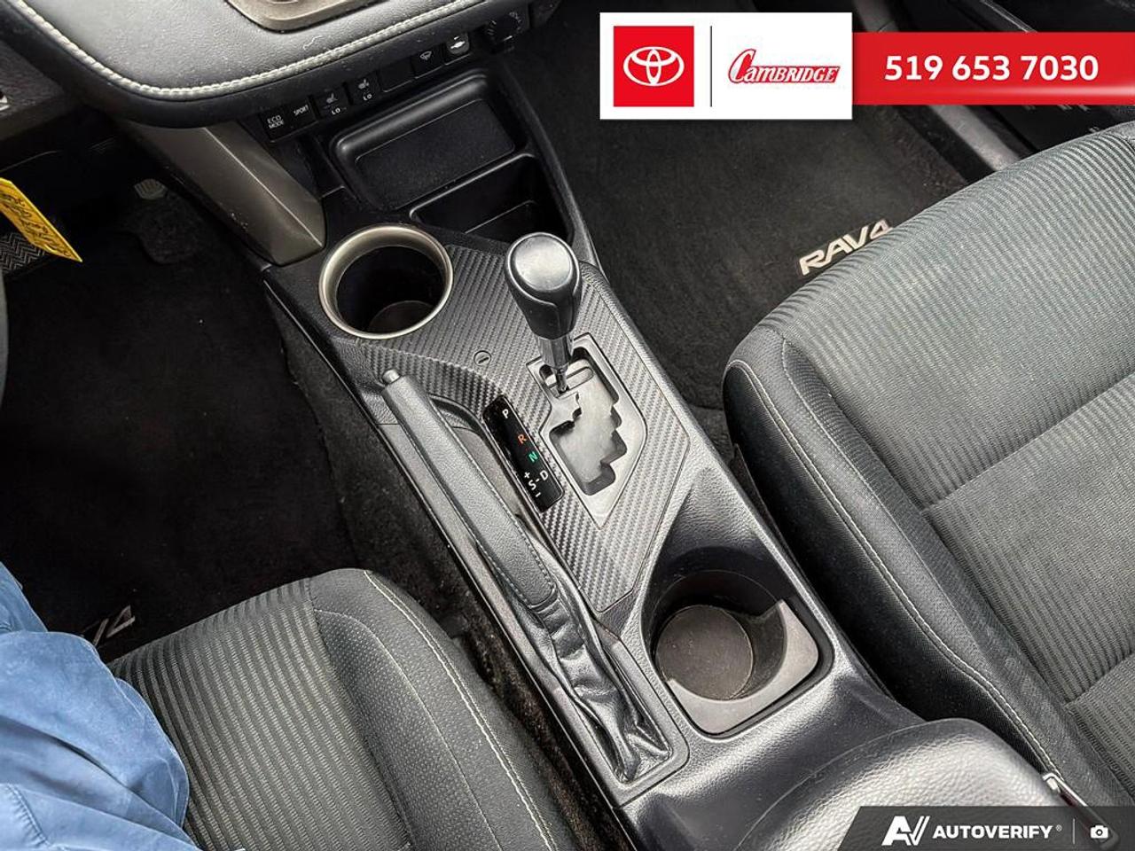 2015 Toyota RAV4 XLE Photo