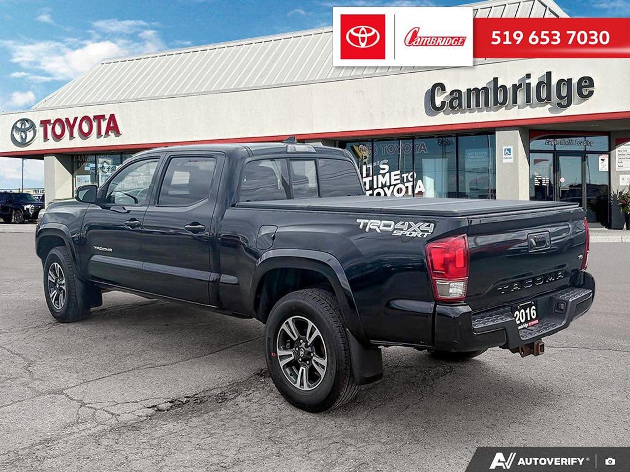 2016 Toyota Tacoma SR5 TRD Sport Photo3