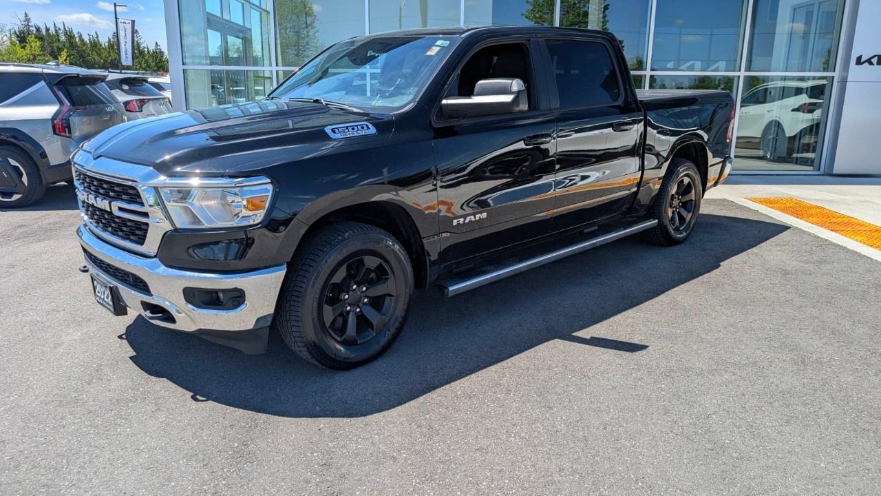 2022 RAM 1500 Big Horn 4x4 Crew Cab 5'7" Box Photo0