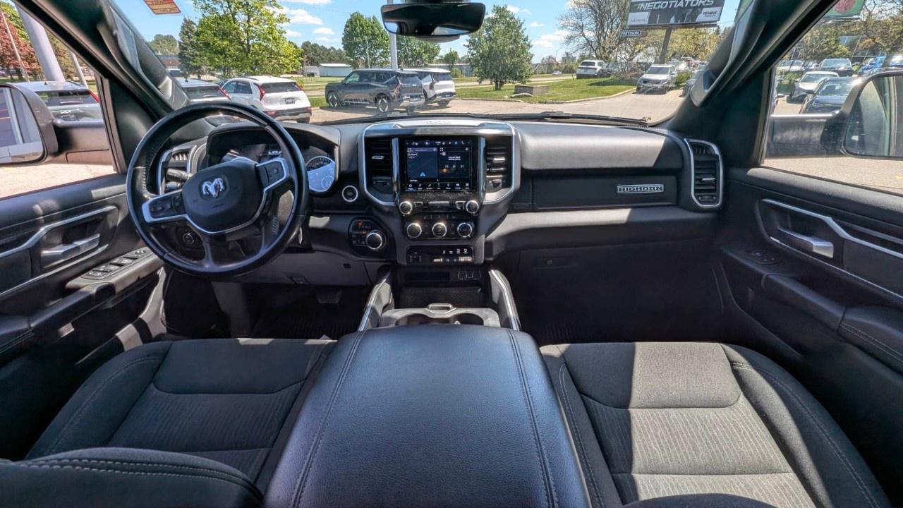 2022 RAM 1500 Big Horn 4x4 Crew Cab 5'7" Box Photo