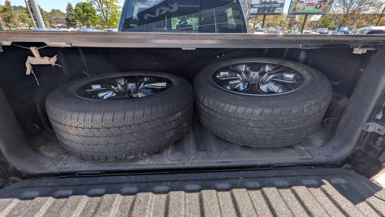2022 RAM 1500 Big Horn 4x4 Crew Cab 5'7" Box Photo