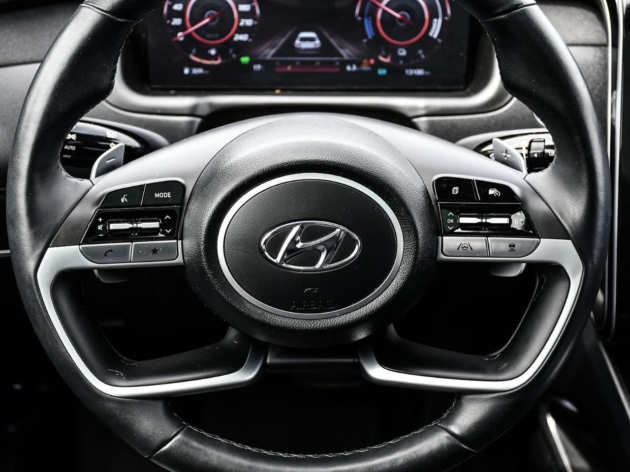 2024 Hyundai Tucson Plug-In Hybrid Ultimate PLUG-IN HYBRID | NAV | SUNROOF | HTD SEATS | HTD STEERING Photo