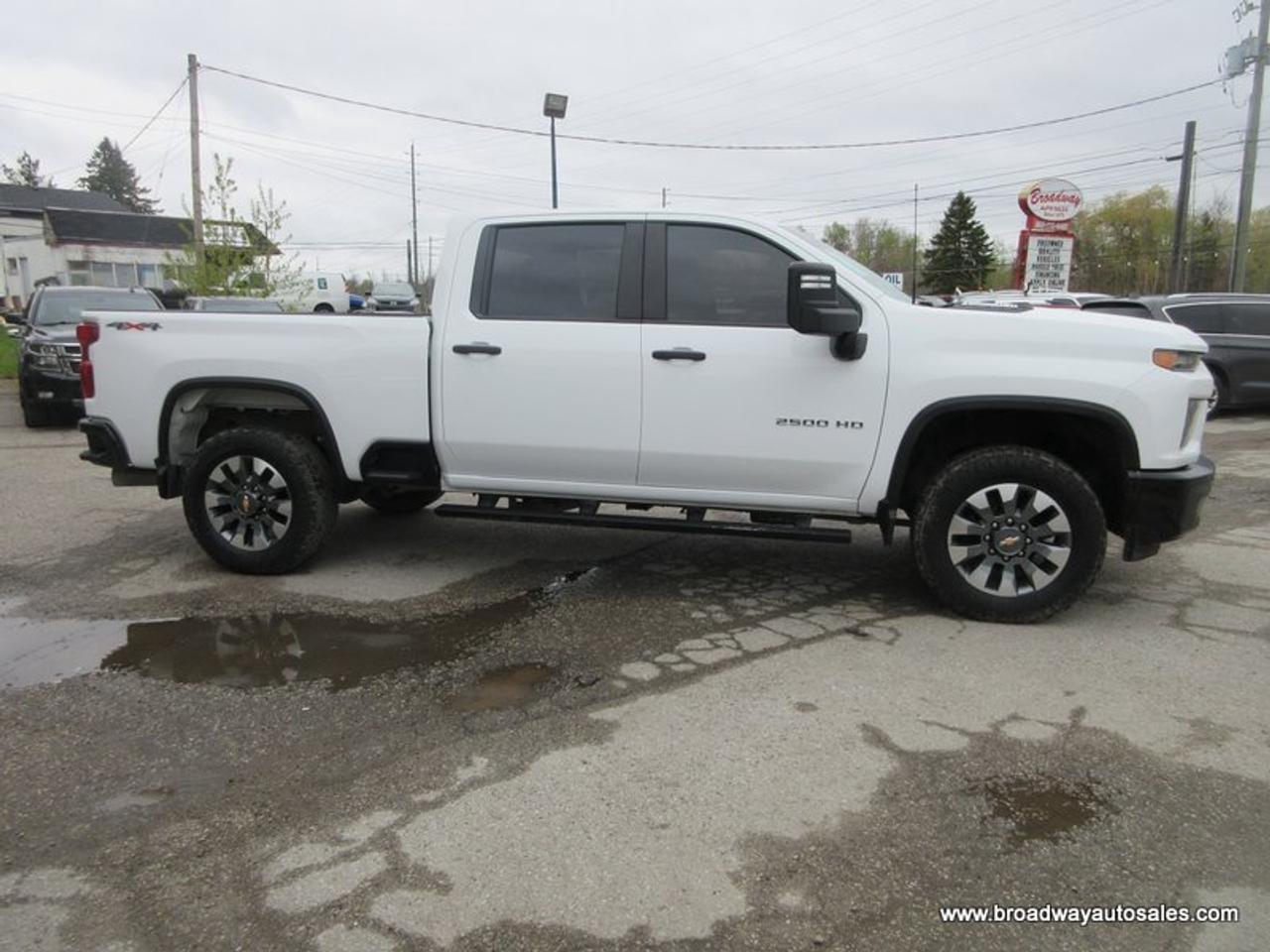 2022 Chevrolet Silverado 2500 3/4 TON LS-CUSTOM-PACKAGE 6 PASSENGER 6.6L - DURAMAX.. 4X4.. CREW-CAB.. 6.6-FOOT-BOX.. HEATED SEATS.. BACK-UP CAMERA.. TRAILER BRAKE.. BLUETOOTH.. Photo