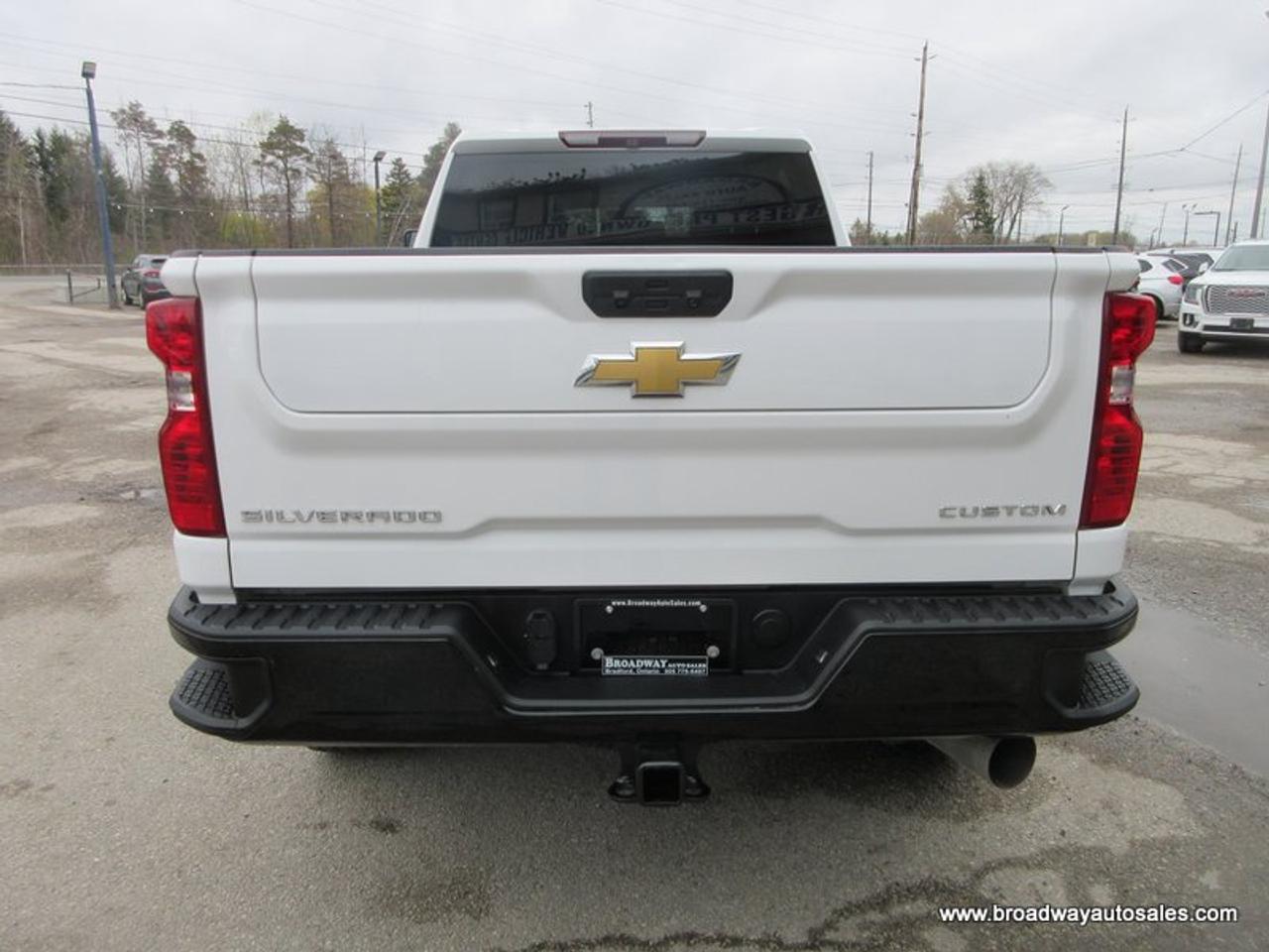 2022 Chevrolet Silverado 2500 3/4 TON LS-CUSTOM-PACKAGE 6 PASSENGER 6.6L - DURAMAX.. 4X4.. CREW-CAB.. 6.6-FOOT-BOX.. HEATED SEATS.. BACK-UP CAMERA.. TRAILER BRAKE.. BLUETOOTH.. Photo