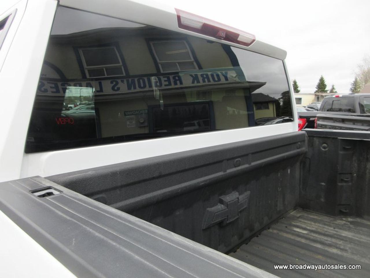2022 Chevrolet Silverado 2500 3/4 TON LS-CUSTOM-PACKAGE 6 PASSENGER 6.6L - DURAMAX.. 4X4.. CREW-CAB.. 6.6-FOOT-BOX.. HEATED SEATS.. BACK-UP CAMERA.. TRAILER BRAKE.. BLUETOOTH.. Photo