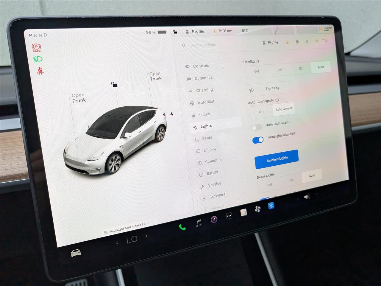 2020 Tesla Model Y LONG RANGE AWD - DUAL MOTOR Photo