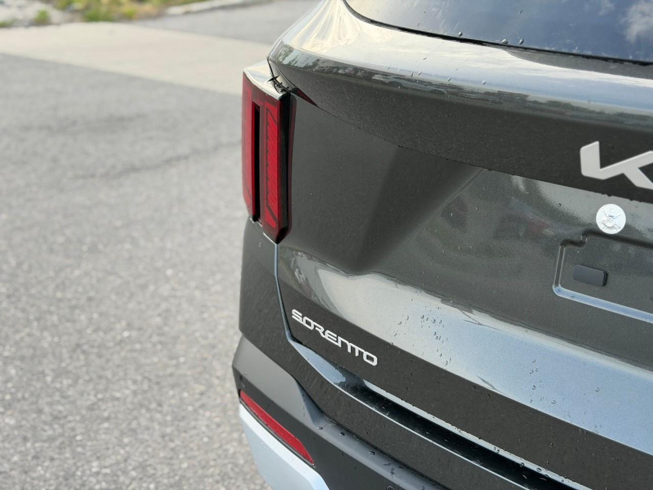 2026 Kia Sorento Hybrid EX AWD Photo