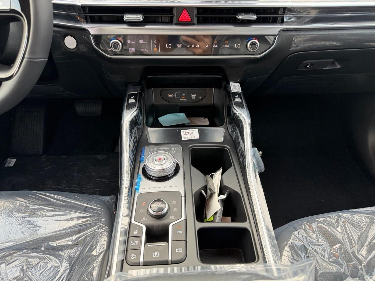 2026 Kia Sorento Hybrid EX AWD Photo
