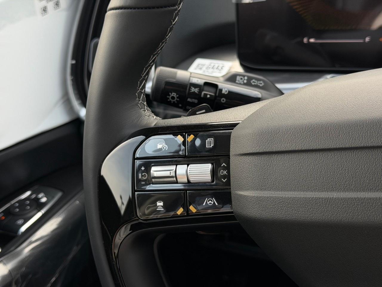 2026 Kia Sorento Hybrid EX AWD Photo