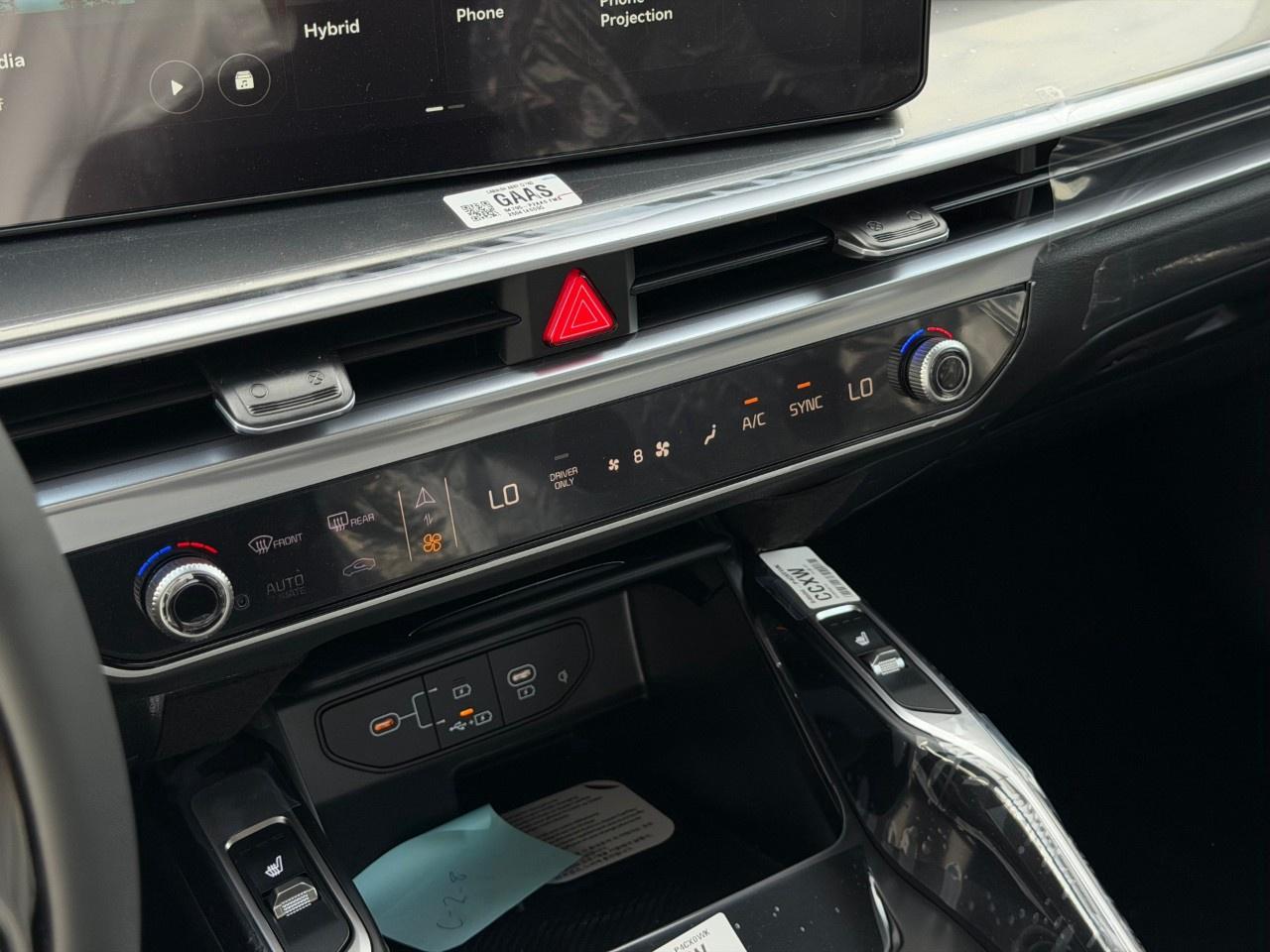 2026 Kia Sorento Hybrid EX AWD Photo