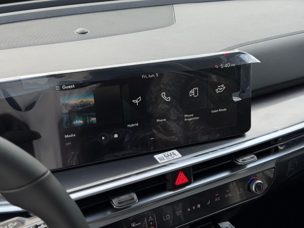2026 Kia Sorento Hybrid EX AWD Photo