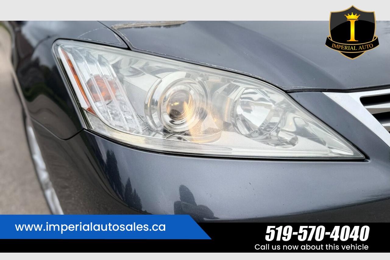 2011 Lexus ES 350  Photo