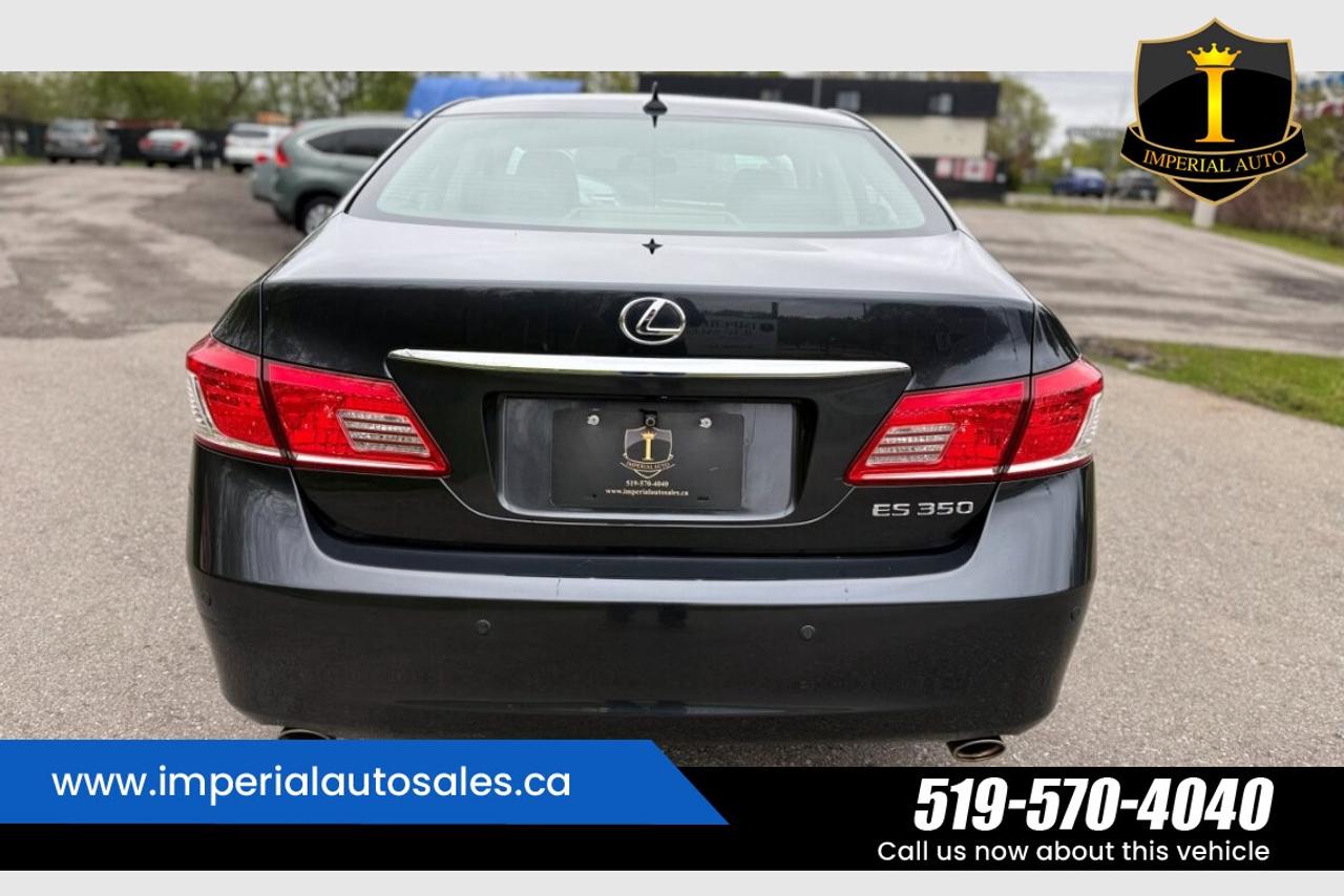 2011 Lexus ES 350  Photo