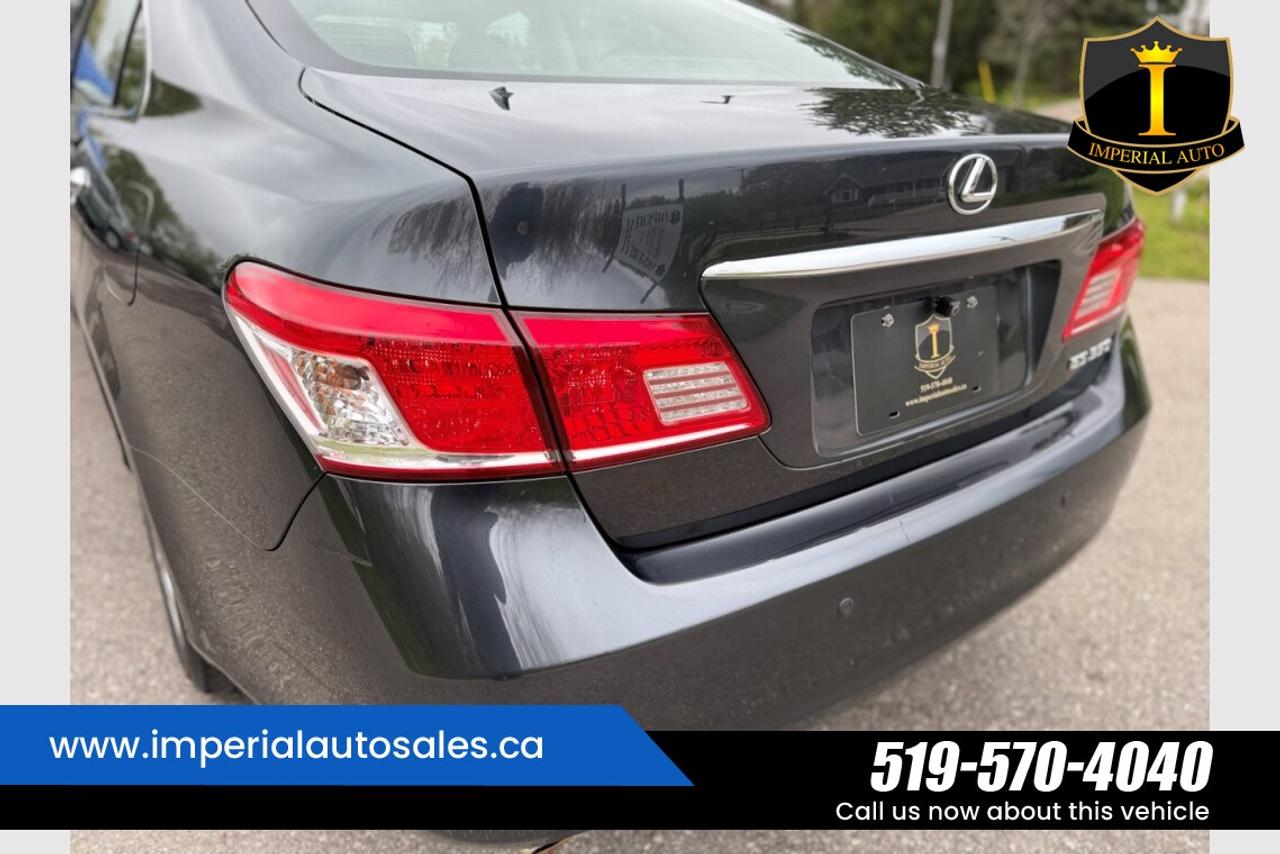 2011 Lexus ES 350  Photo