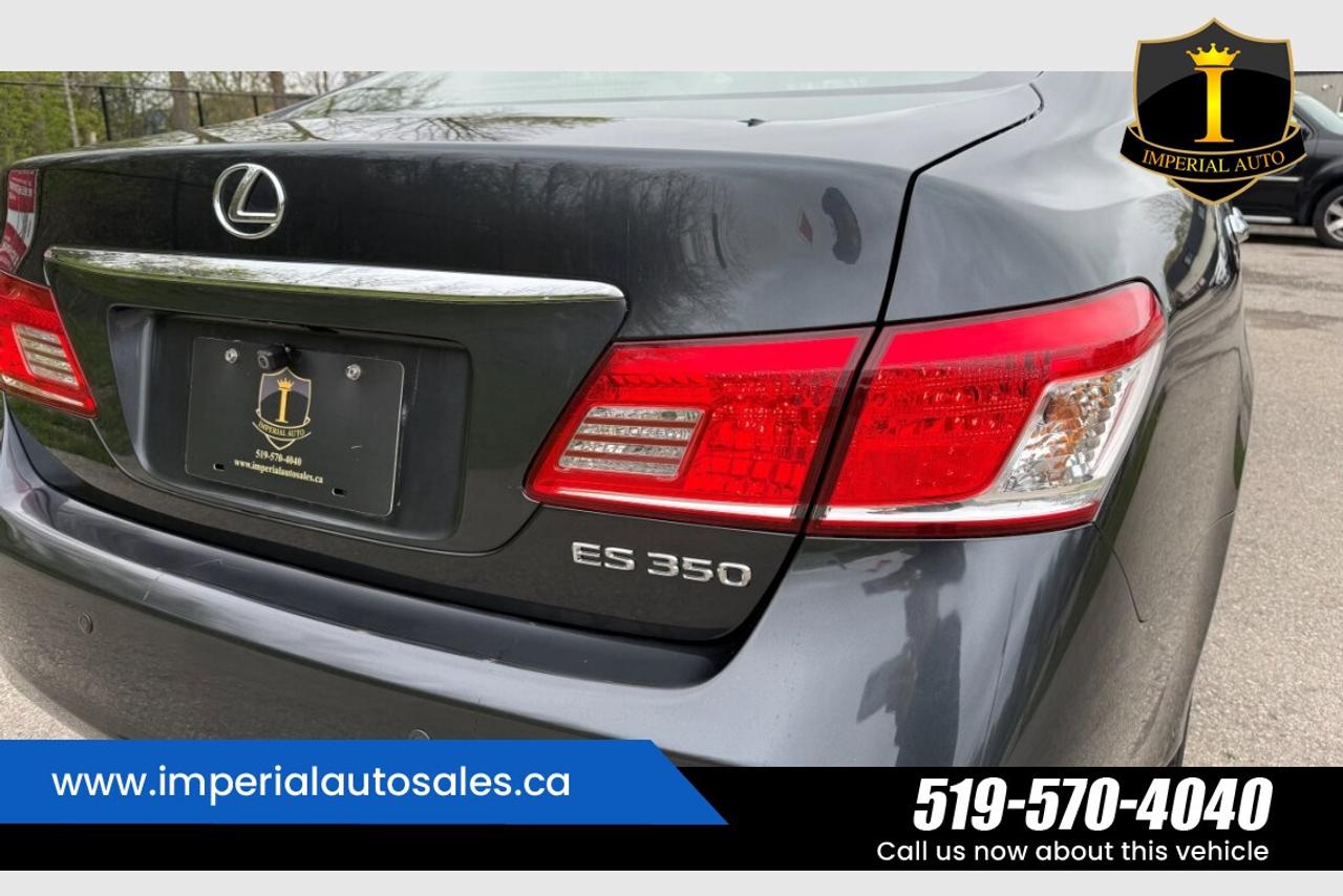 2011 Lexus ES 350  Photo