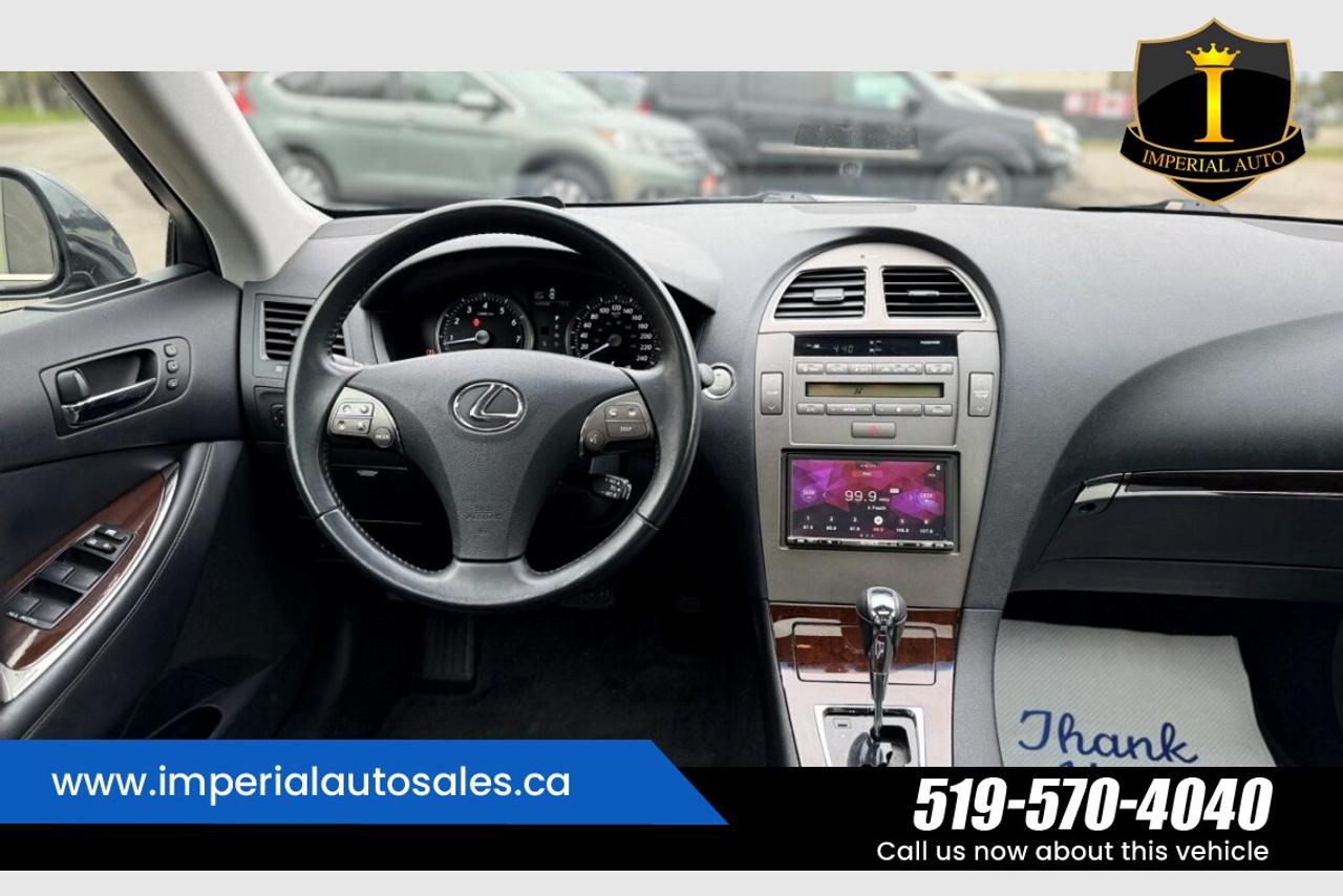 2011 Lexus ES 350  Photo