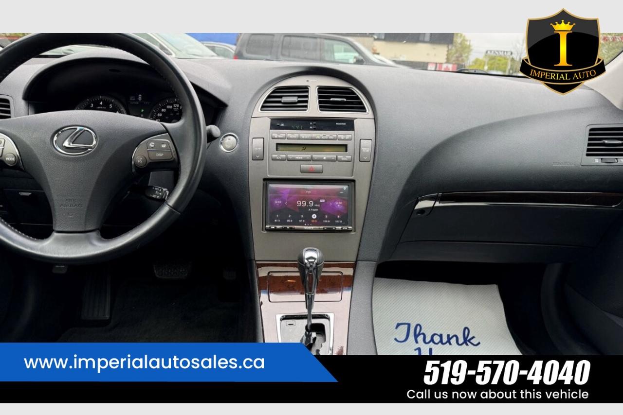 2011 Lexus ES 350  Photo