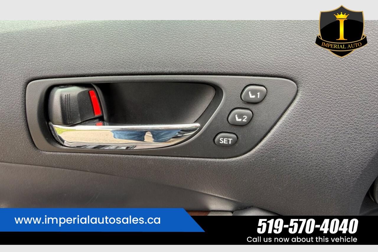2011 Lexus ES 350  Photo