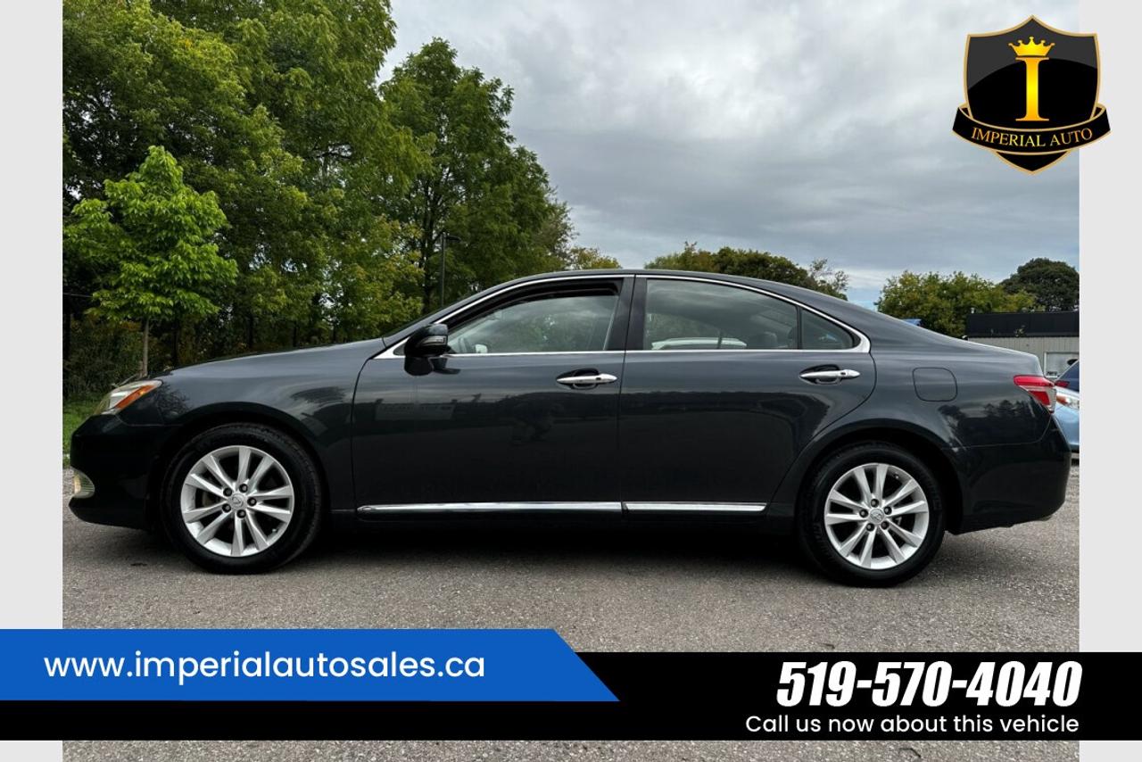2011 Lexus ES 350 Photo