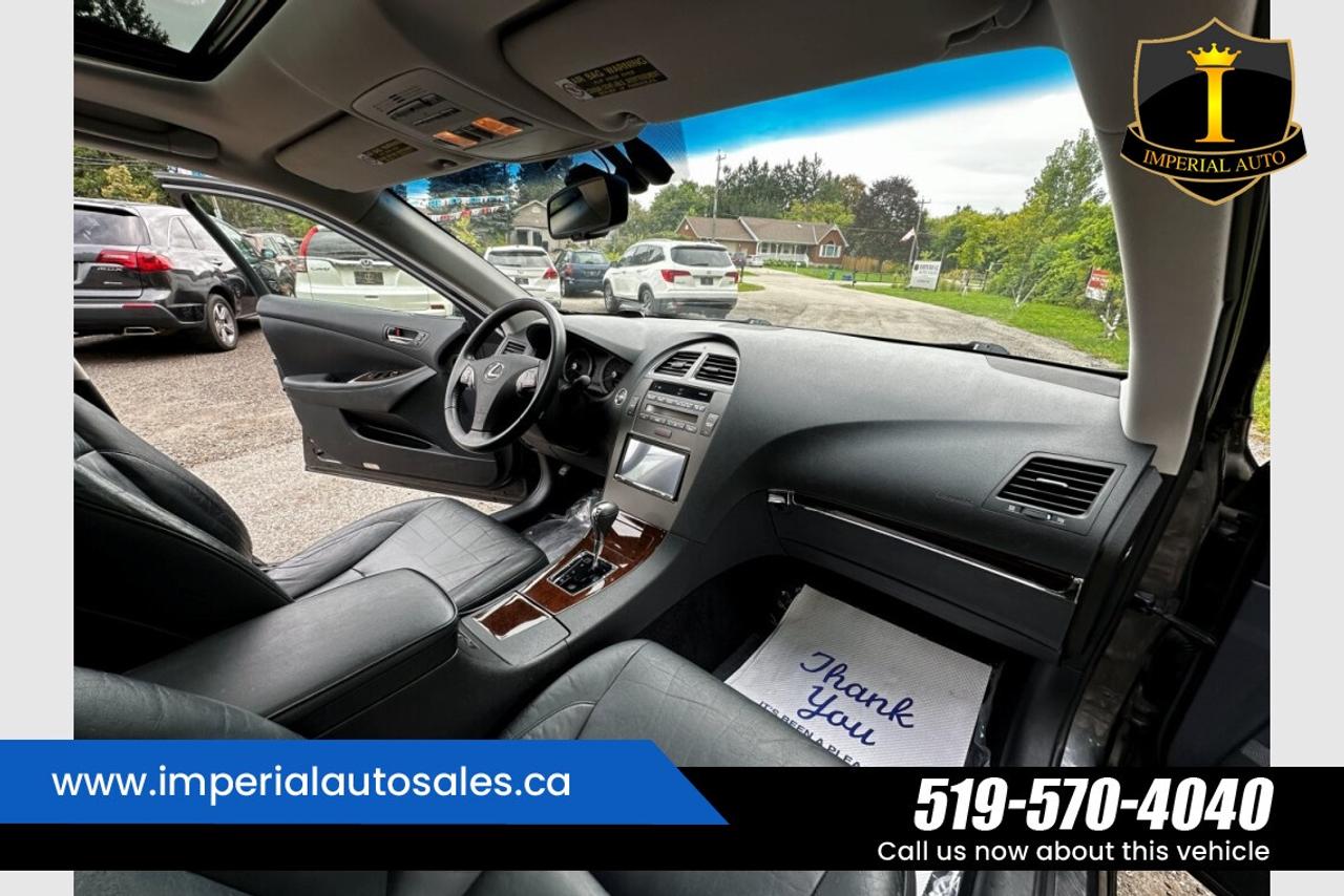 2011 Lexus ES 350 Photo