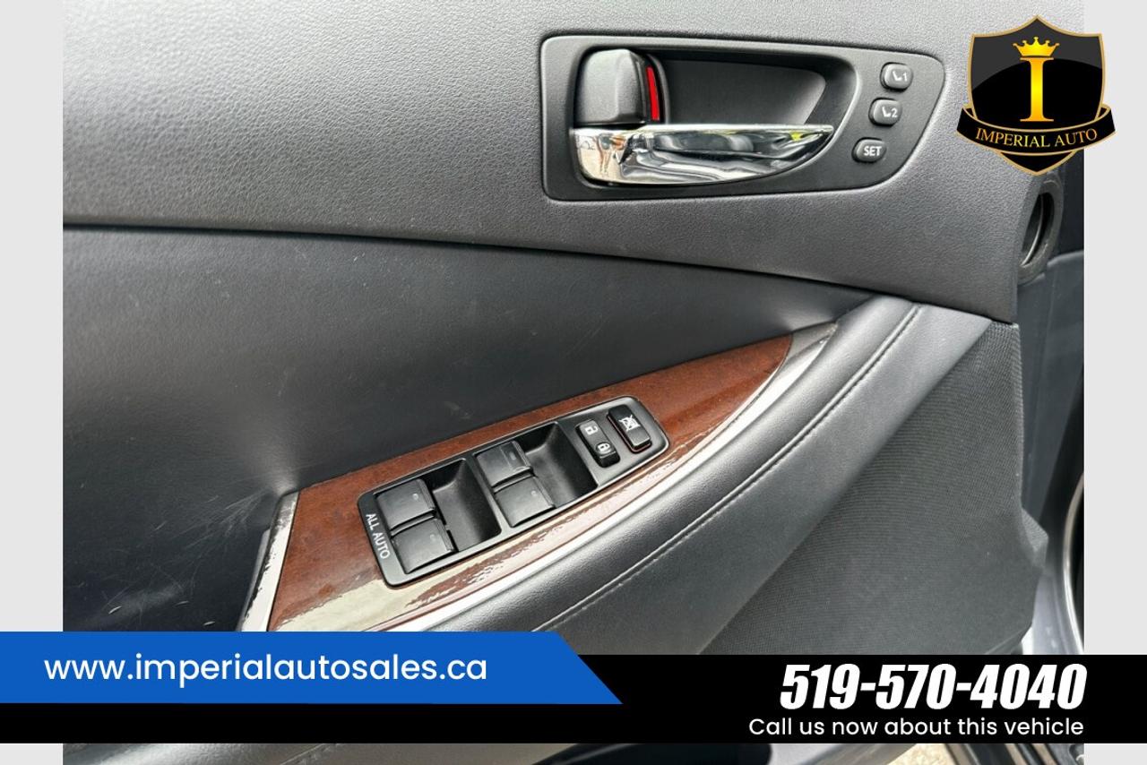 2011 Lexus ES 350 Photo