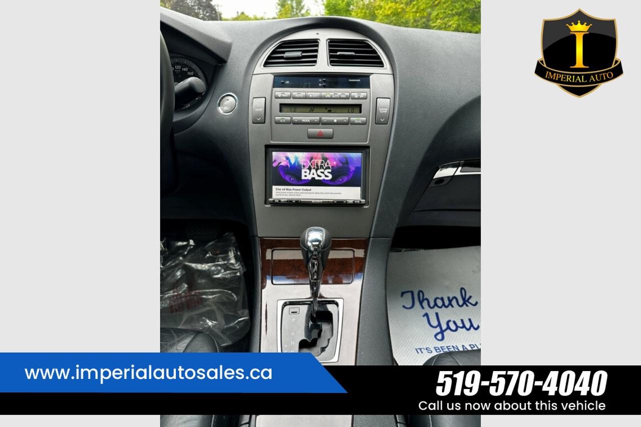 2011 Lexus ES 350 Photo
