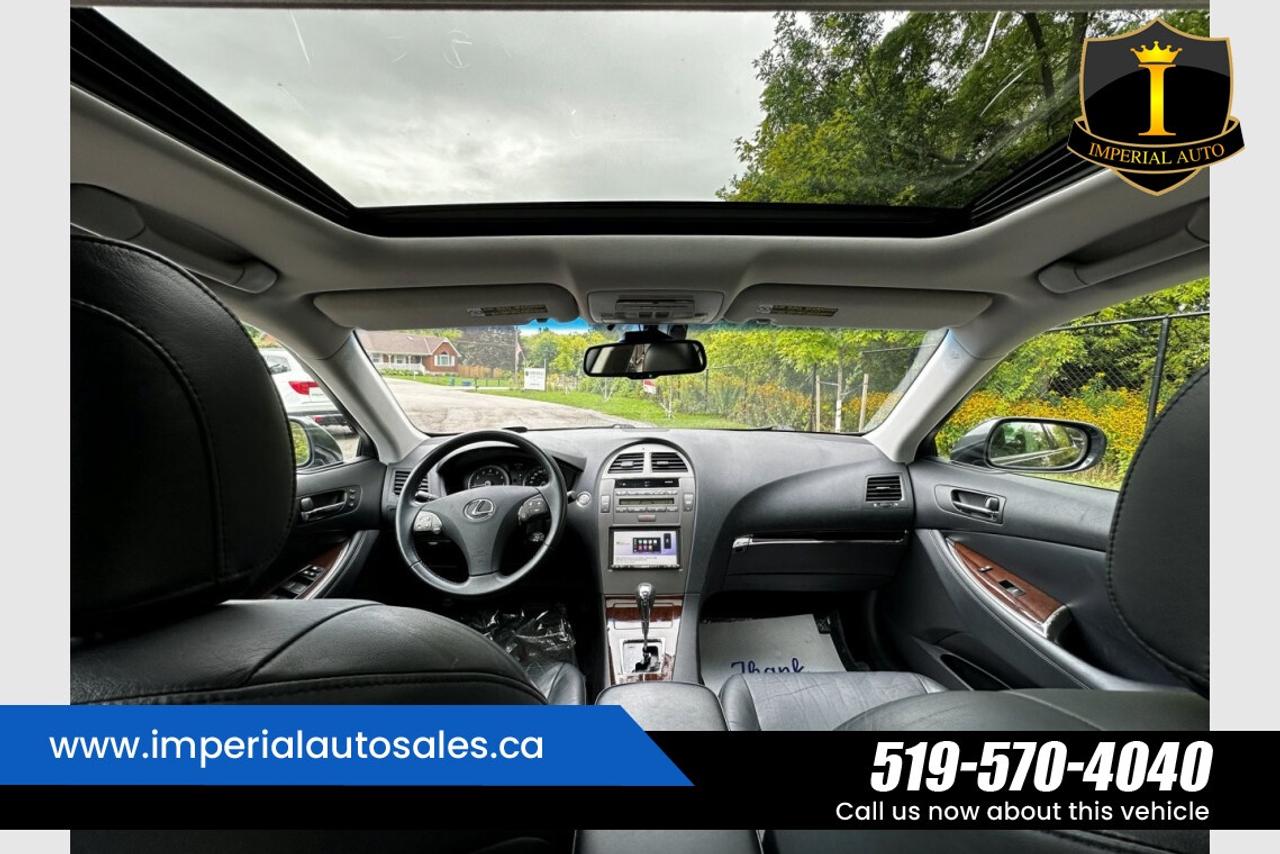 2011 Lexus ES 350 Photo