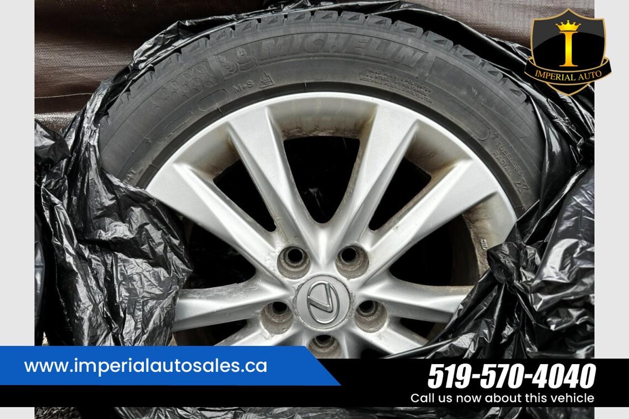 2011 Lexus ES 350 Photo