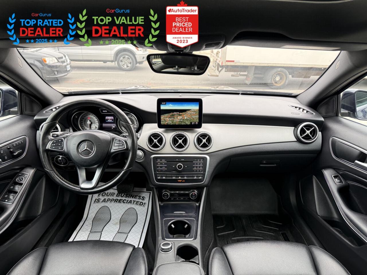 2017 Mercedes-Benz GLA NAVI | PREMIUM | PANO | LOADED Photo