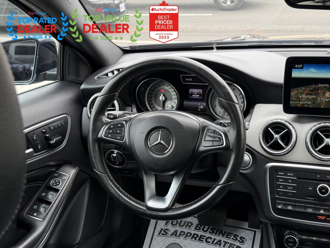 2017 Mercedes-Benz GLA NAVI | PREMIUM | PANO | LOADED Photo