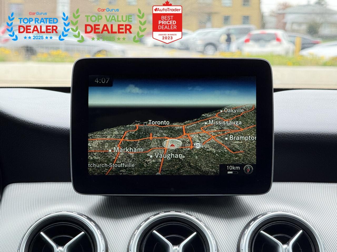 2017 Mercedes-Benz GLA NAVI | PREMIUM | PANO | LOADED Photo