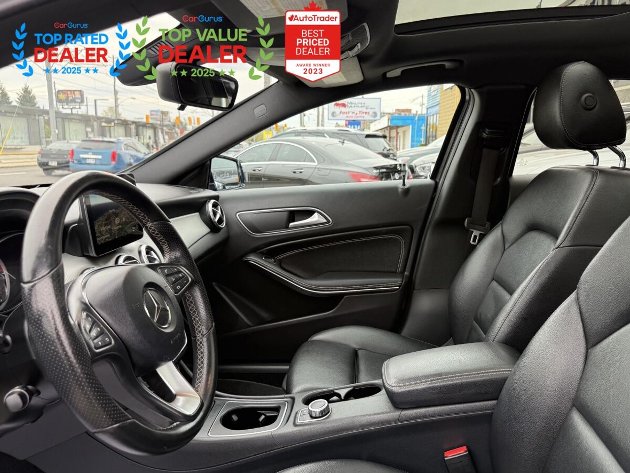 2017 Mercedes-Benz GLA NAVI | PREMIUM | PANO | LOADED Photo