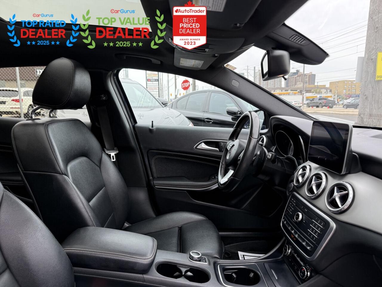 2017 Mercedes-Benz GLA NAVI | PREMIUM | PANO | LOADED Photo