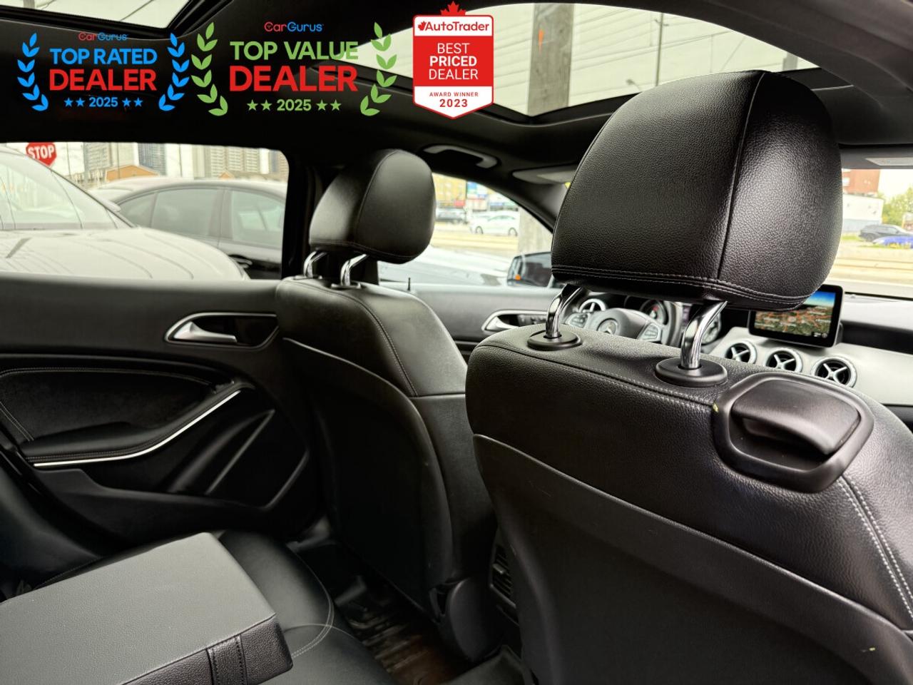 2017 Mercedes-Benz GLA NAVI | PREMIUM | PANO | LOADED Photo