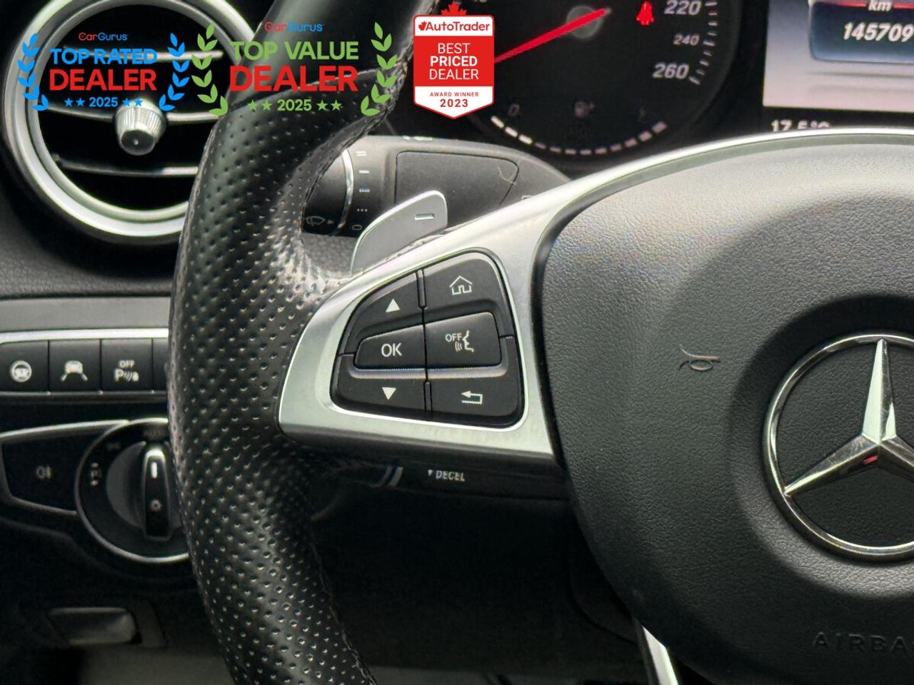 2018 Mercedes-Benz C-Class 300 //AMG PKG | PANO | REAR CAMERA | DISTRONIC Photo