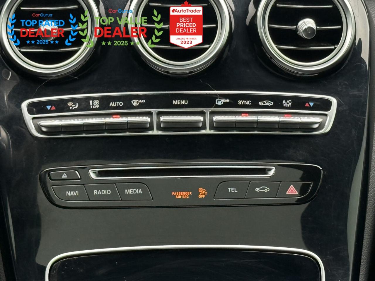 2018 Mercedes-Benz C-Class 300 //AMG PKG | PANO | REAR CAMERA | DISTRONIC Photo