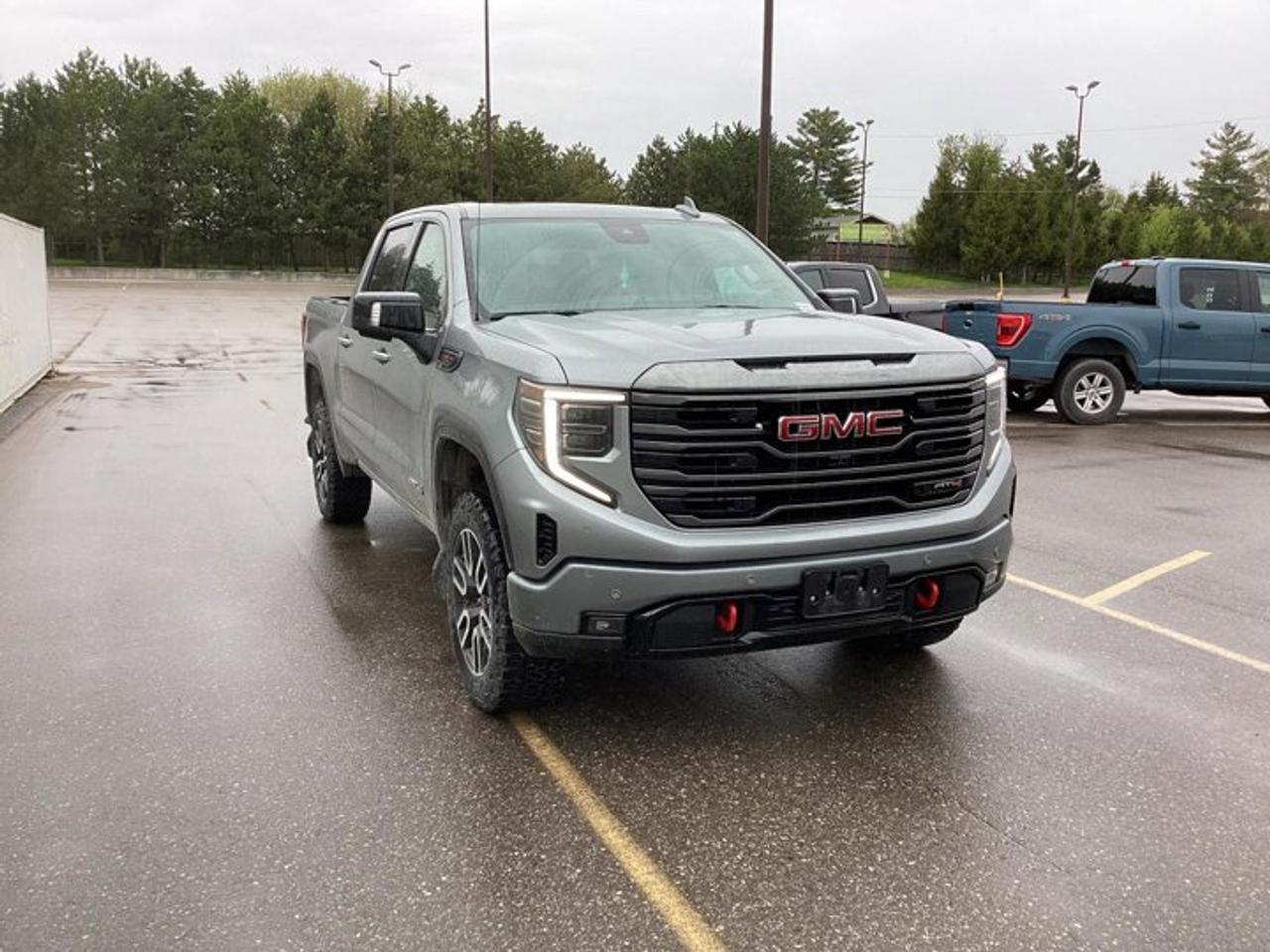 2024 GMC Sierra 1500 AT4 Crew Cab 6' Box 4WD | No Accidents | Ventilated Front Seats Photo